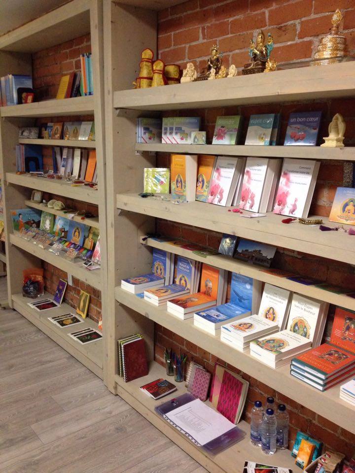 26056082_1942761555738478_3990263451926750309_n